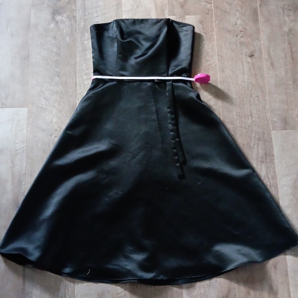 Vintage Fiesta black dress size small